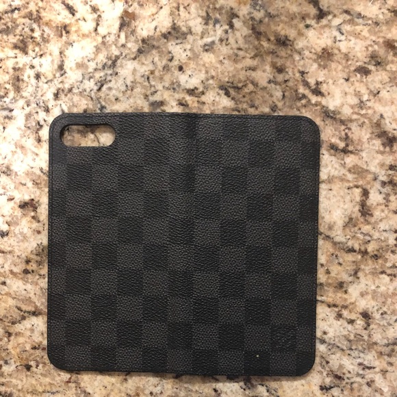 iphone 8 plus louis vuitton wallet case